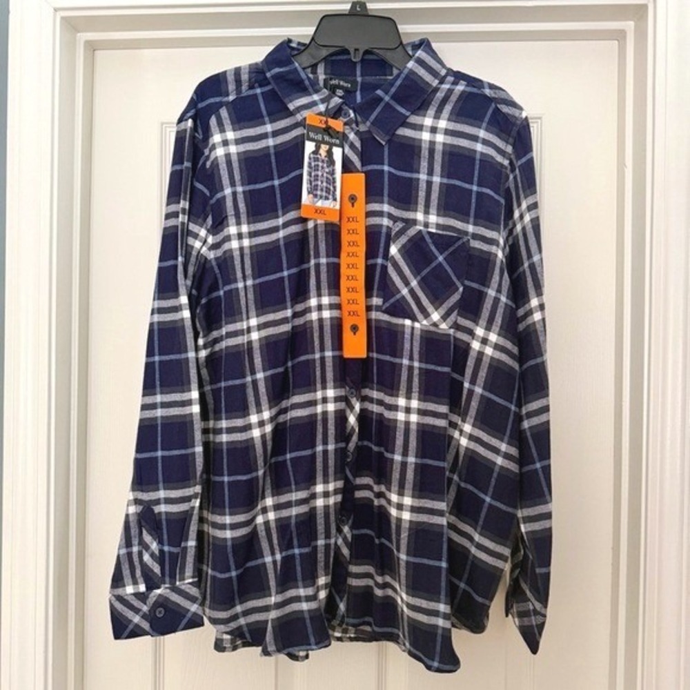 Well Worn XXL blue and white plaid‎ flannel shirt in color Navy Sky.